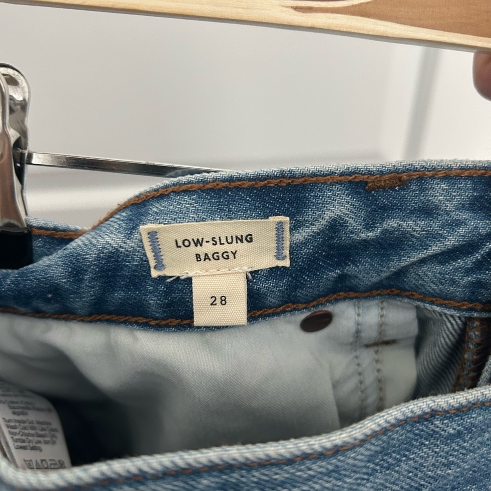 Madewell Low-Slung Baggy Jeans in Hamburg Wash - Picture 7 of 7